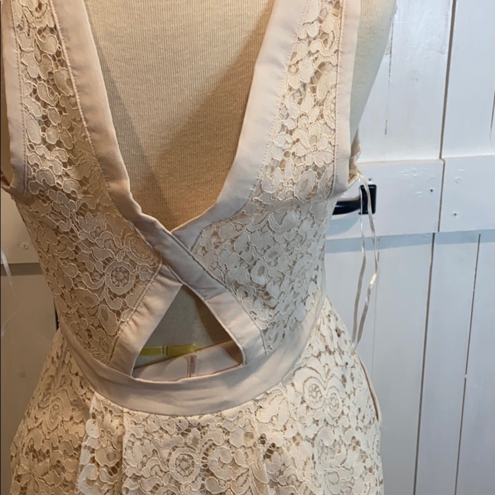 Free People Cream Lace Dress With Pockets! - Picture 3 of 4